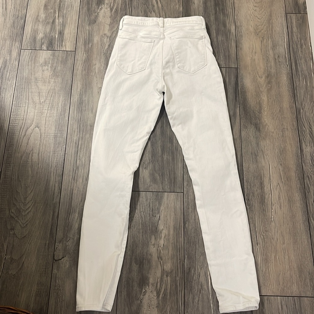 Women’s jeans - Abercrombie and fitch white jeans size 25/0L - Picture 6 of 7